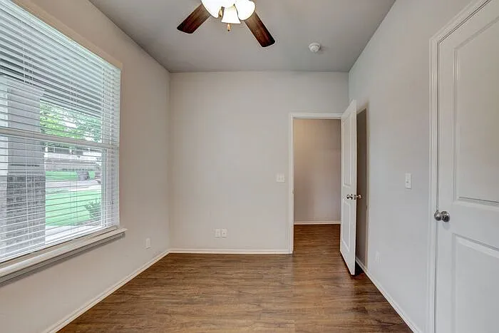 1127 N Boston Ave — Photo 10