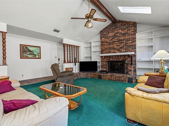 3rd image of 12580 King Arthur Dr