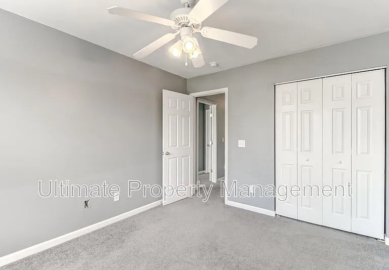 502 Shortfin Dr — Photo 7