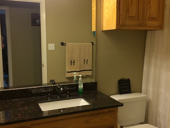 4th image of 603 Pheasant Ln