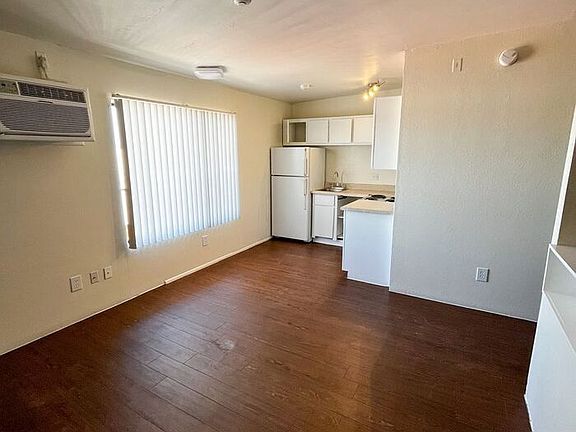 2nd image of 3750 E Monte Vista Dr #308