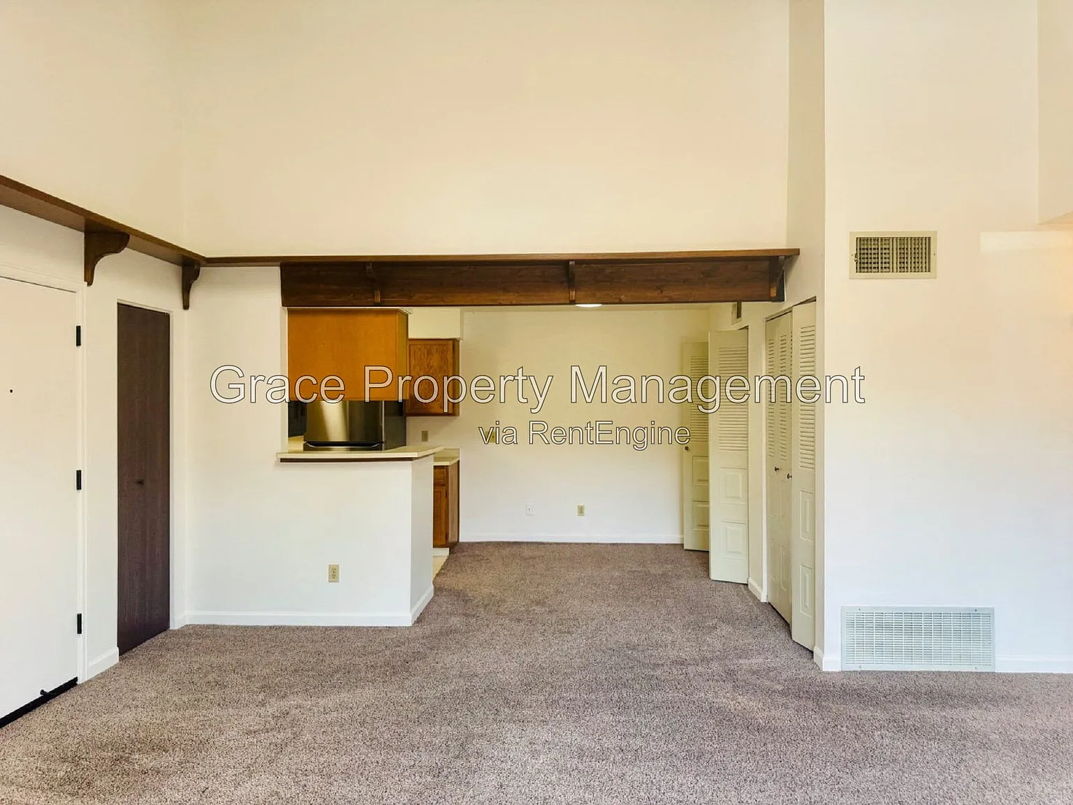 2 bed, 2.0 bath, 1072 sqft, $1,995 — Photo 4