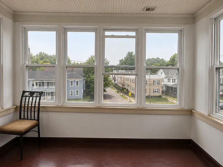 529 Dixwell Ave #3 — Photo 9
