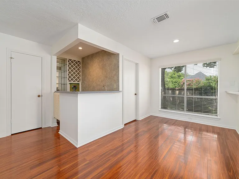 11838 Riverview Dr — Photo 10