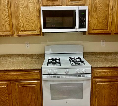 3rd image of 7208 Bombay Reef Ct