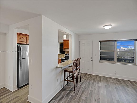 4th image of 7620 Carlyle Ave APT 403