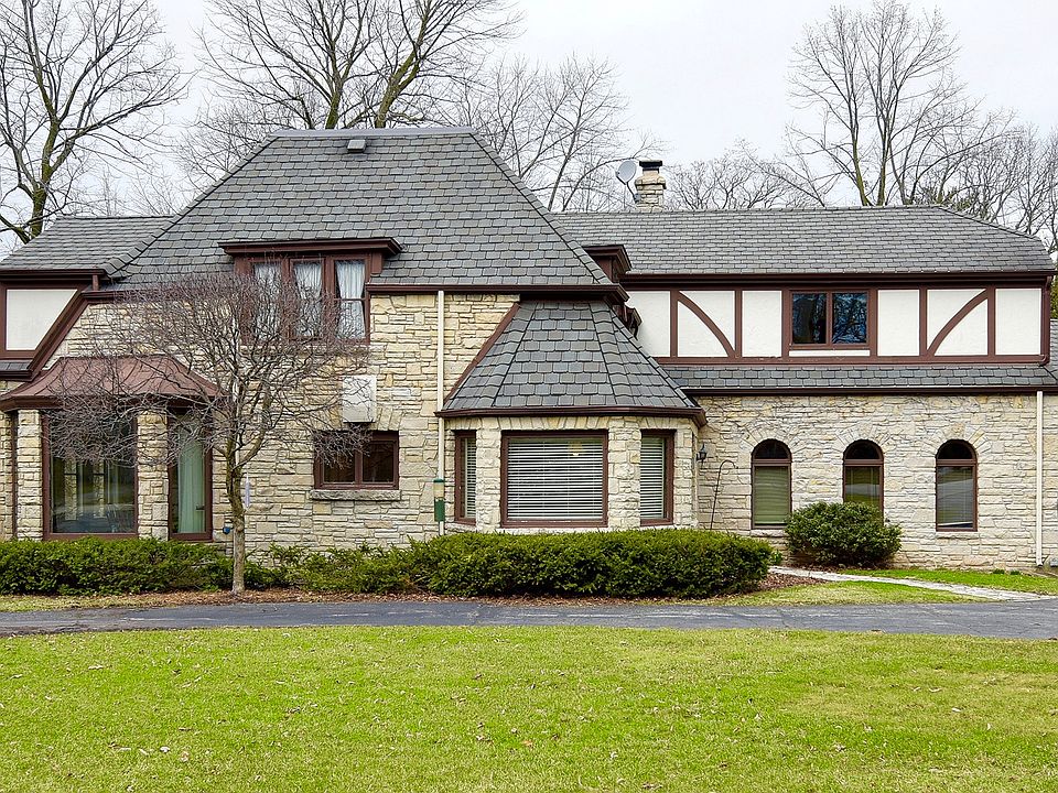 1st image of 7846 N Lake Dr