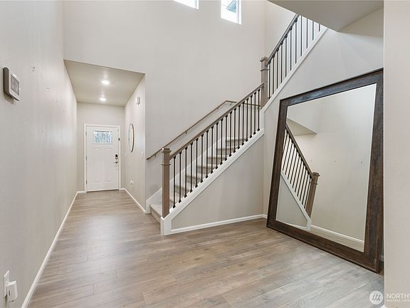 5th image of 13122 176th Street Ct E