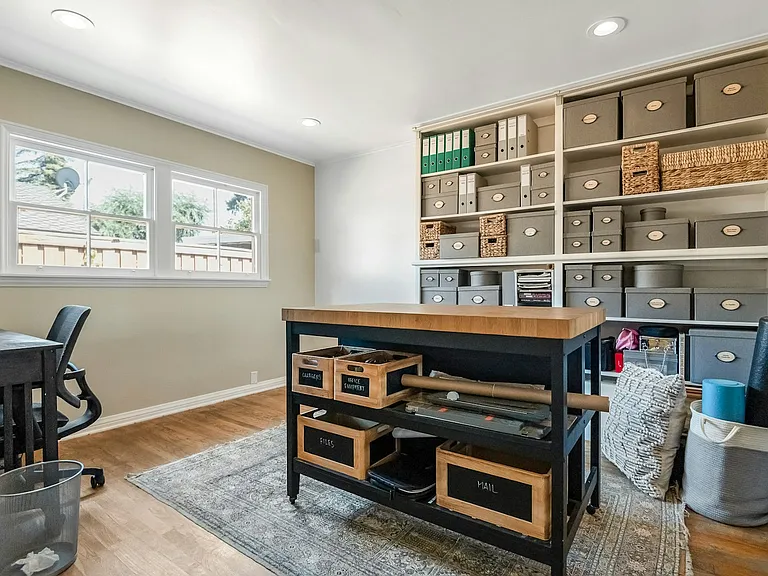 1531 W Laurel Ave — Photo 71