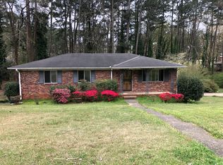 823 Sherwood Forest Dr, Birmingham, AL 35235