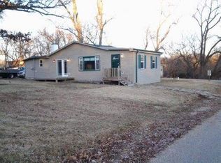 25140 W Oak Ln, Antioch, IL 60002
