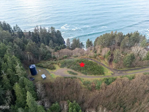 55000 S Beach Rd #300, Neskowin, OR 97149