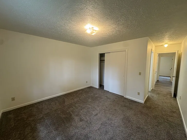 6920 N Old Fort Dr — Photo 20