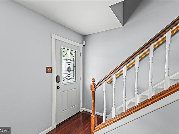 4th image of 5279 Daffodil Dr