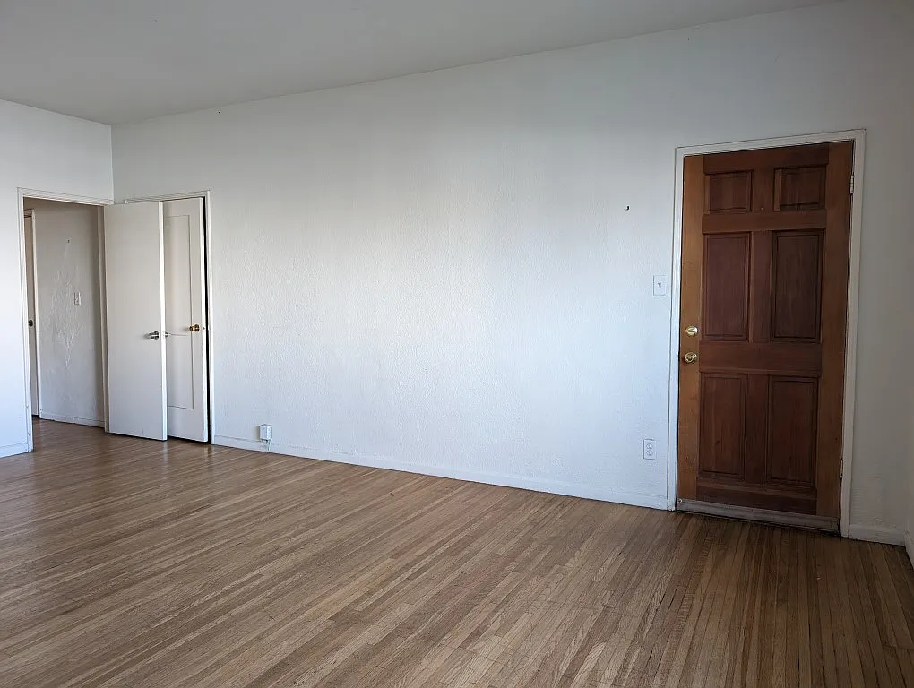 1 bed, 750 sqft, $1,950 — Photo 3