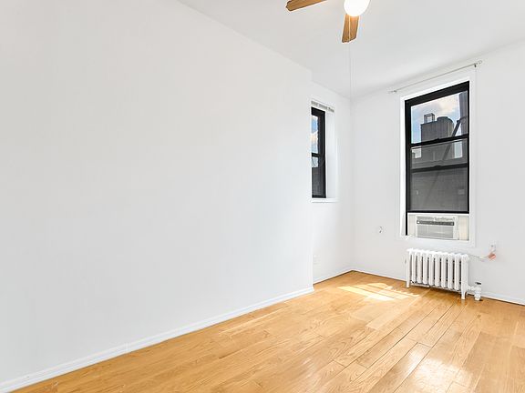 3rd image of 201 E 82nd St #5D