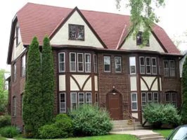 2756 N Cramer St APT 1, Milwaukee, WI 53211