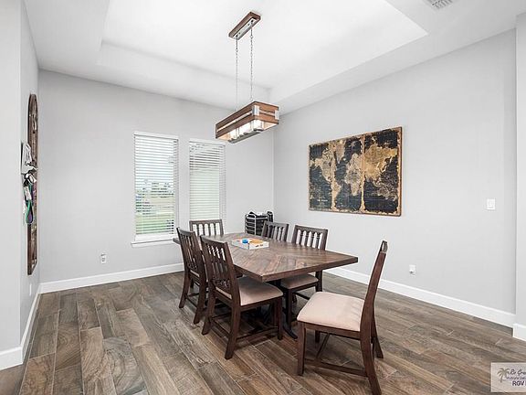 4th image of 25270 Chelsea Prairie Ln