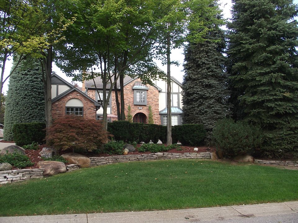 2nd image of 1730 White Water Dr
