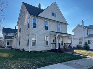 432 4th St NW #1, Grand Rapids, MI 49504