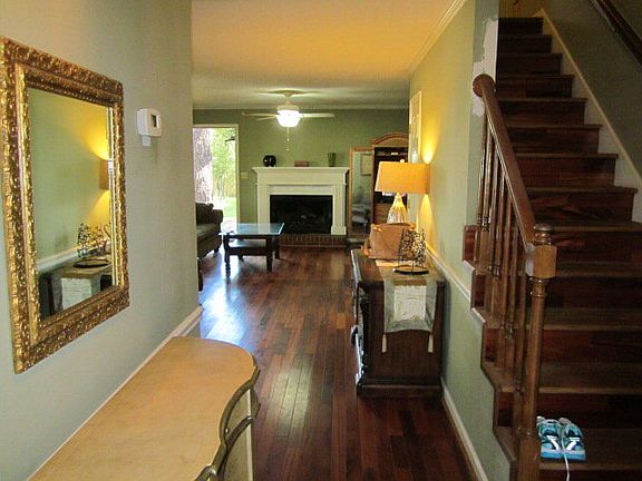 5th image of 2449 Deodara Dr