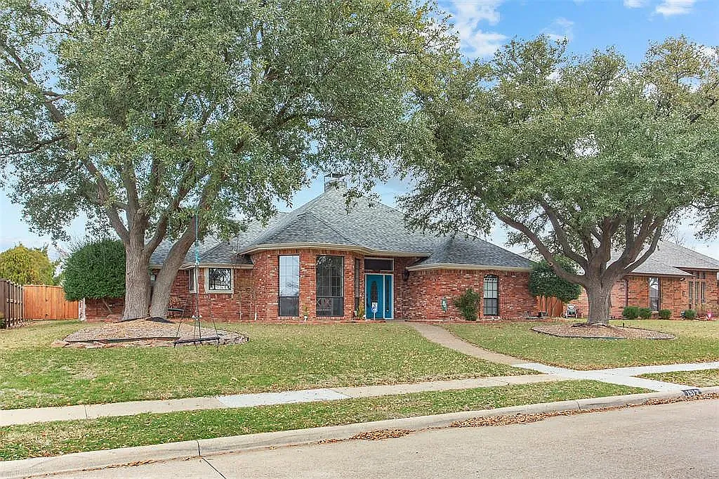 Building Photo - 1513 Huron Trl