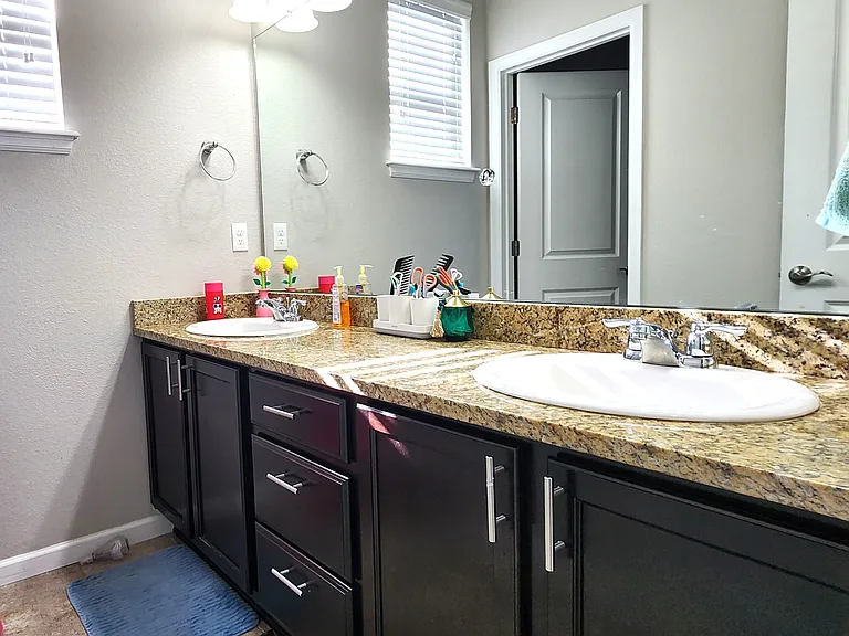 11863 Churchfield St — Photo 31