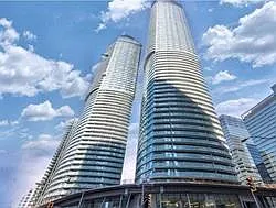 14 York (Ice Tower) — Photo 2