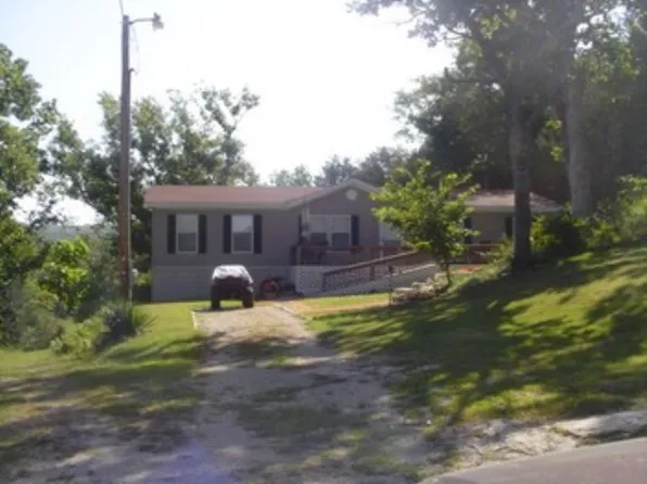 79 Lakewood Dr, Green Forest, AR 72638