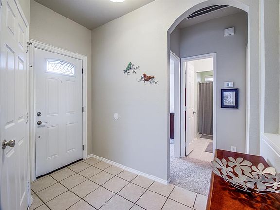 5th image of 1131 Red Robin Dr