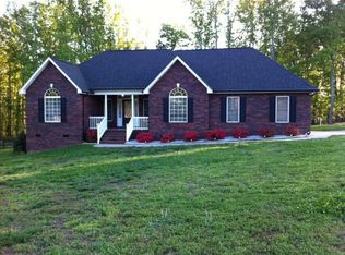 1612 Heritage Ridge Ct, Dallas, NC 28034