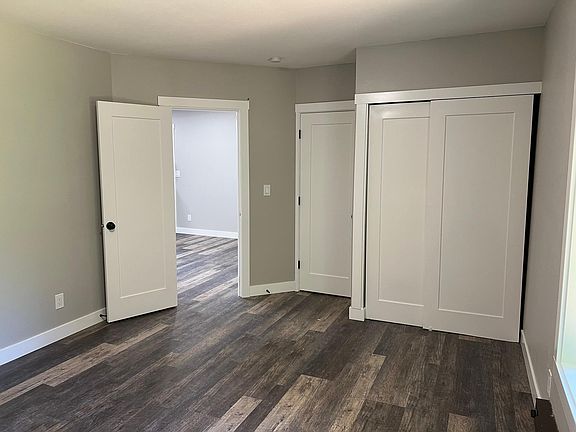 5th image of 812 NW Hidden Meadow Way