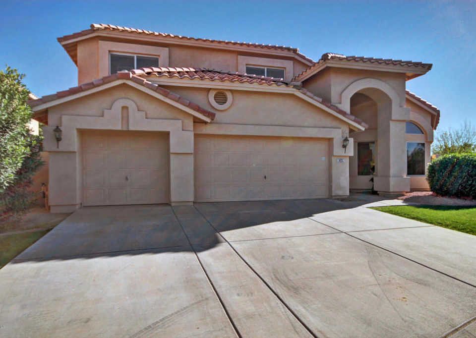 1st image of 871 W Hackberry Dr