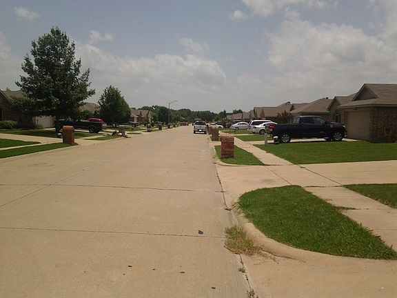 4th image of 106 Jennings Dr