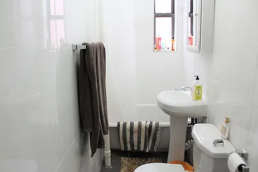 Rented by Premier Metro Realty Corp