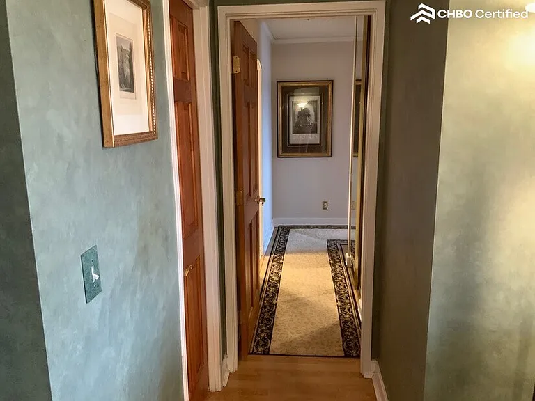 8380 Greensboro Dr #810 — Photo 11
