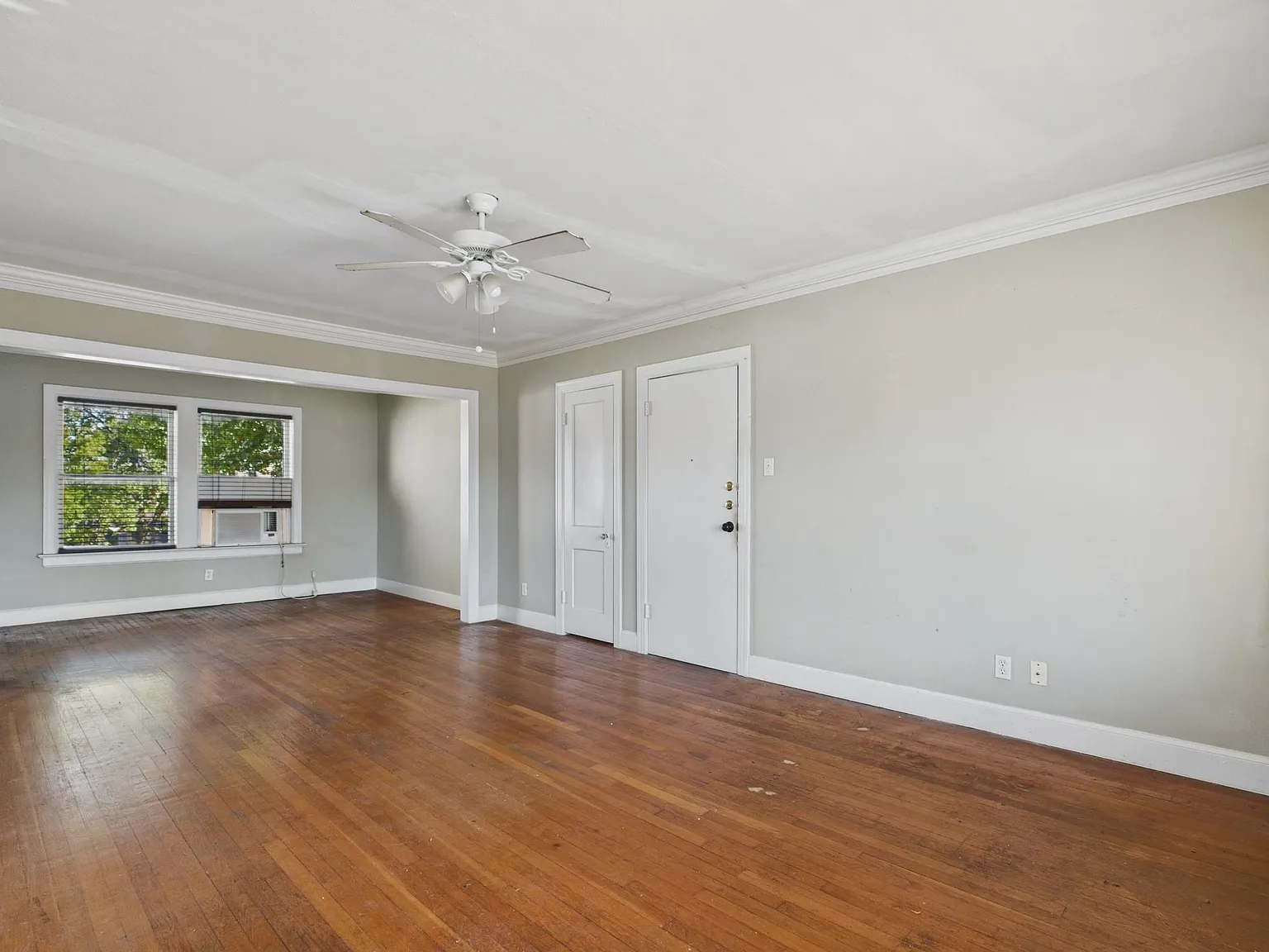 1 bed, 1.0 bath, 750 sqft, $1,150 — Photo 3