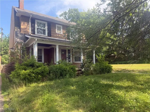 1171 Quilliams Rd, Cleveland Heights, OH 44121