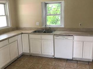 636 Carldon St, Allentown, PA 18103
