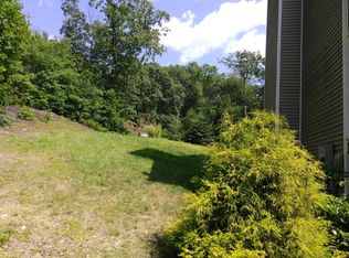 32 E Washington Rd, Terryville, CT 06786