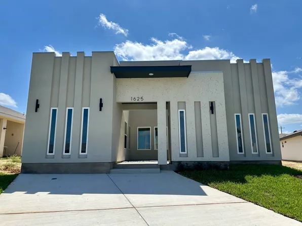 1625 Tutor Dr, Laredo, TX 78046