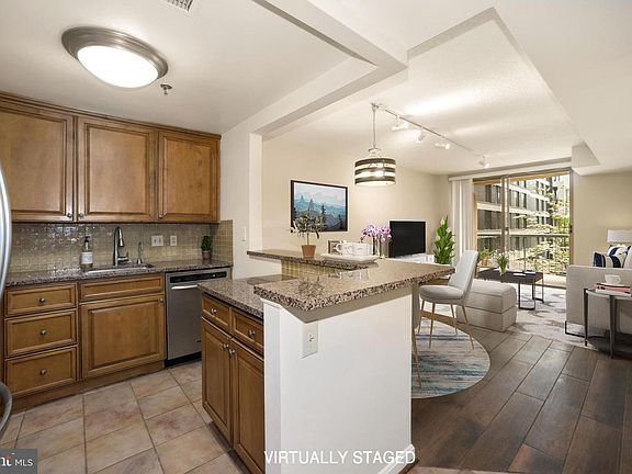 2nd image of 4808 Moorland Ln APT 206
