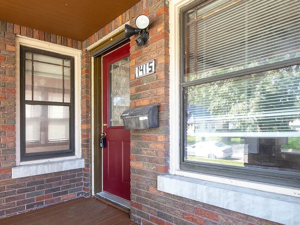 1415 Jackson St, Rockford, IL 61107 Zillow