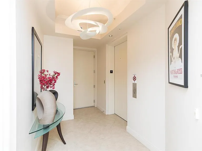 85 Avenue De La Mer #805 — Photo 3