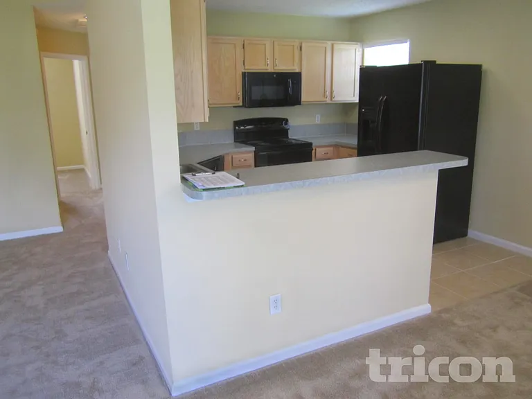 3042 Waters View Cir — Photo 8
