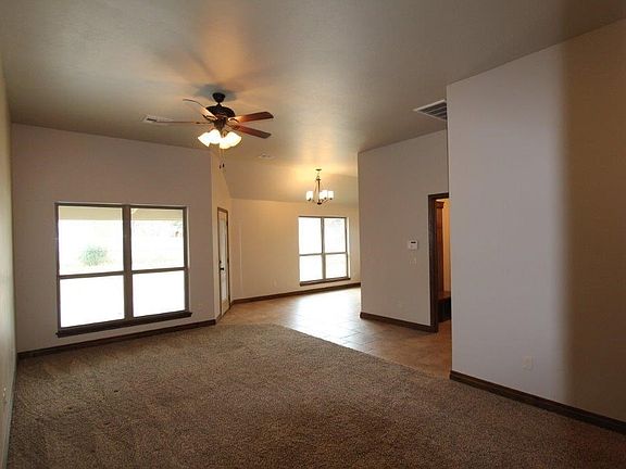 Living area,open to kitchen dining