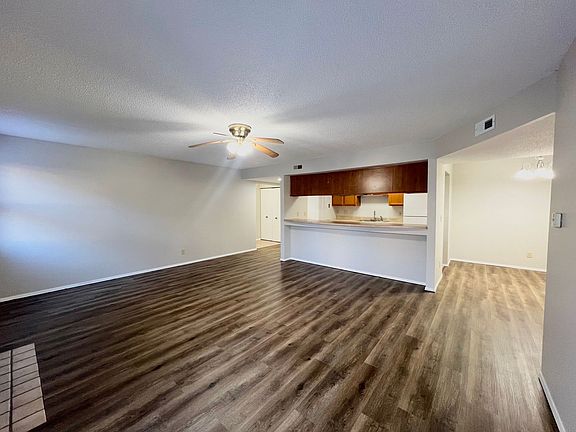 3rd image of 2700 W Willowlake Dr #2708-103