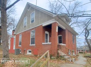 401 N Douglas Ave, Belleville, IL