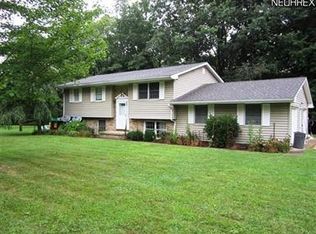 10770-72 Infirmary Rd, Mantua, OH 44255