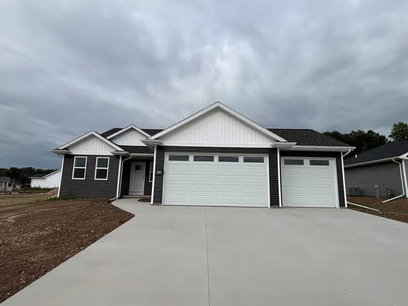 568 Horton Ter, Hortonville, WI 54944